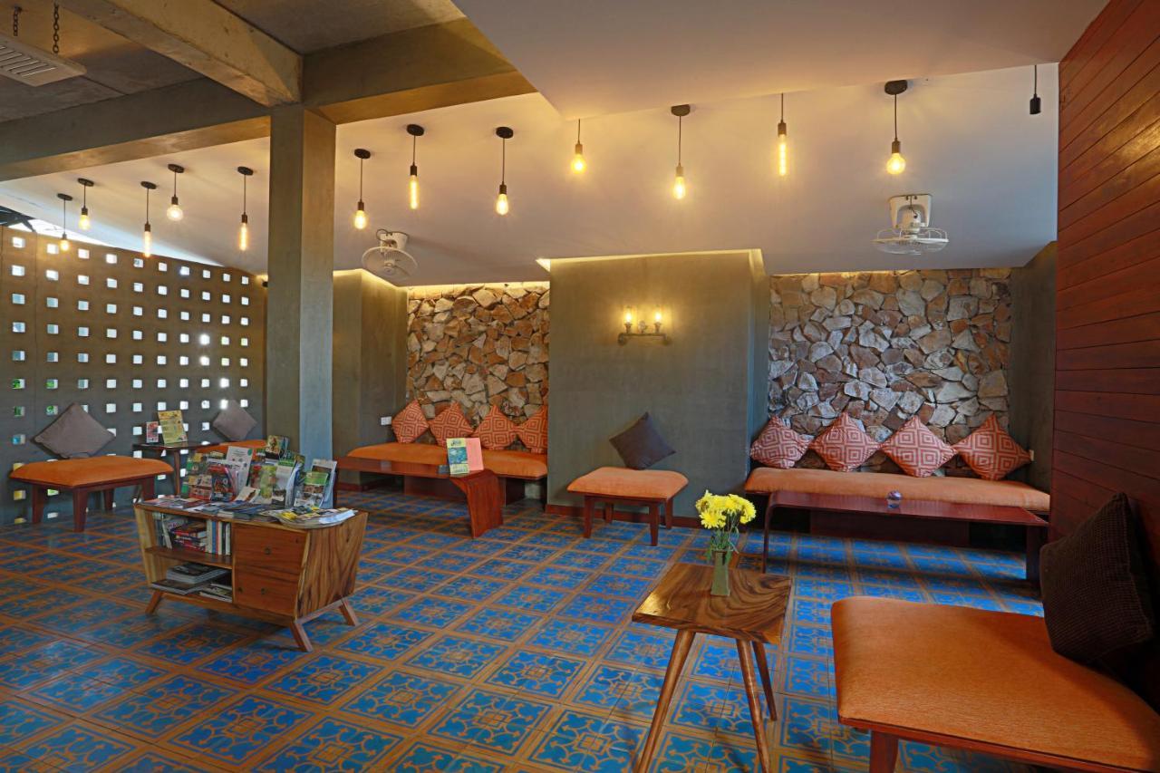 Central Corner Suite Siem Reap Bagian luar foto