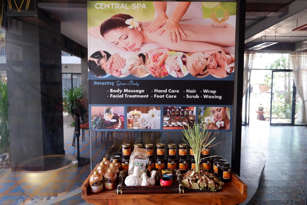 Central Corner Suite Siem Reap Bagian luar foto