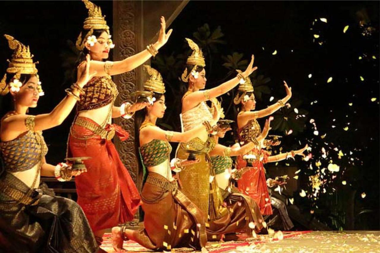Central Corner Suite Siem Reap Bagian luar foto